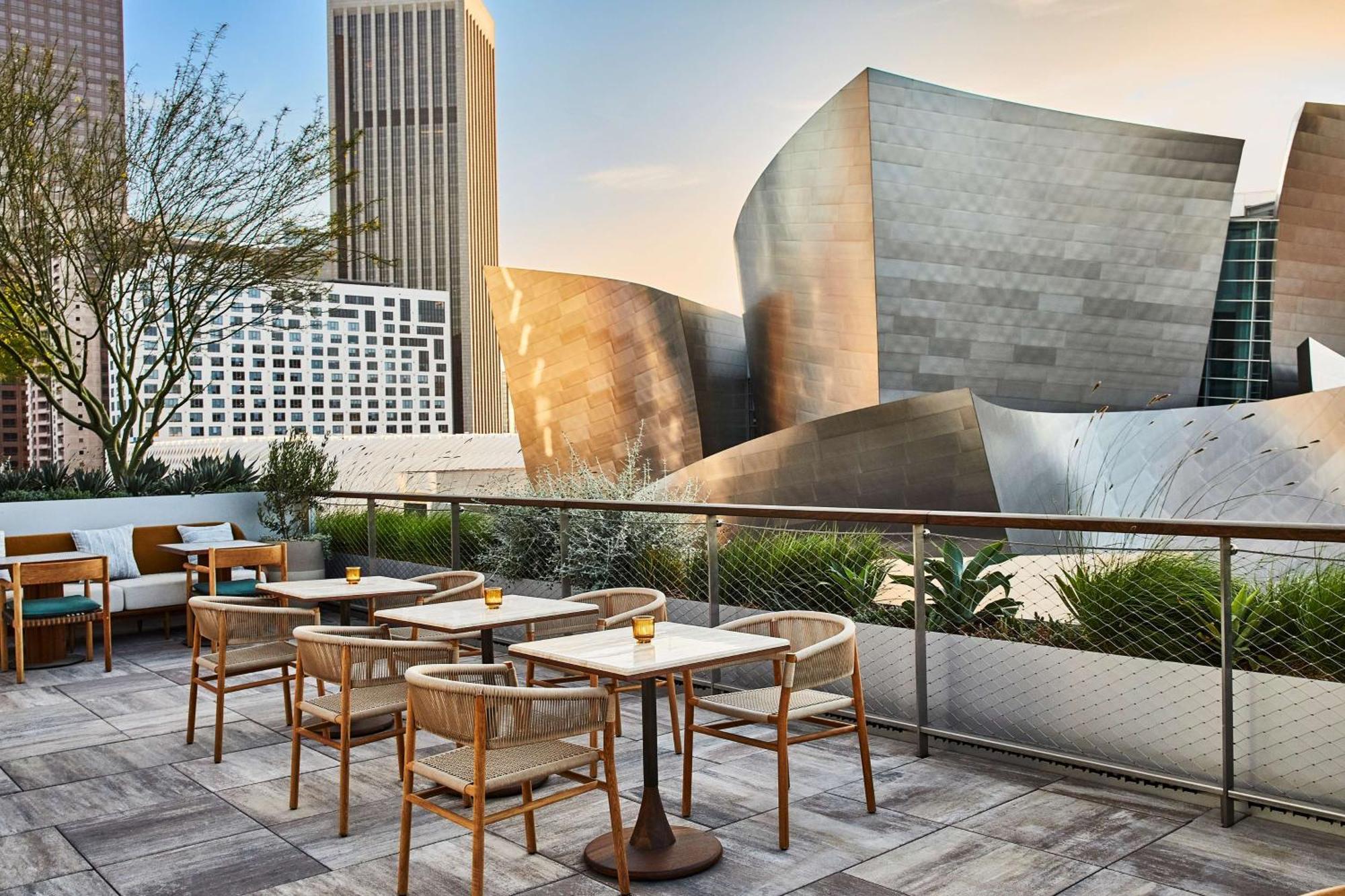Conrad Angeles 5* Los Angeles
