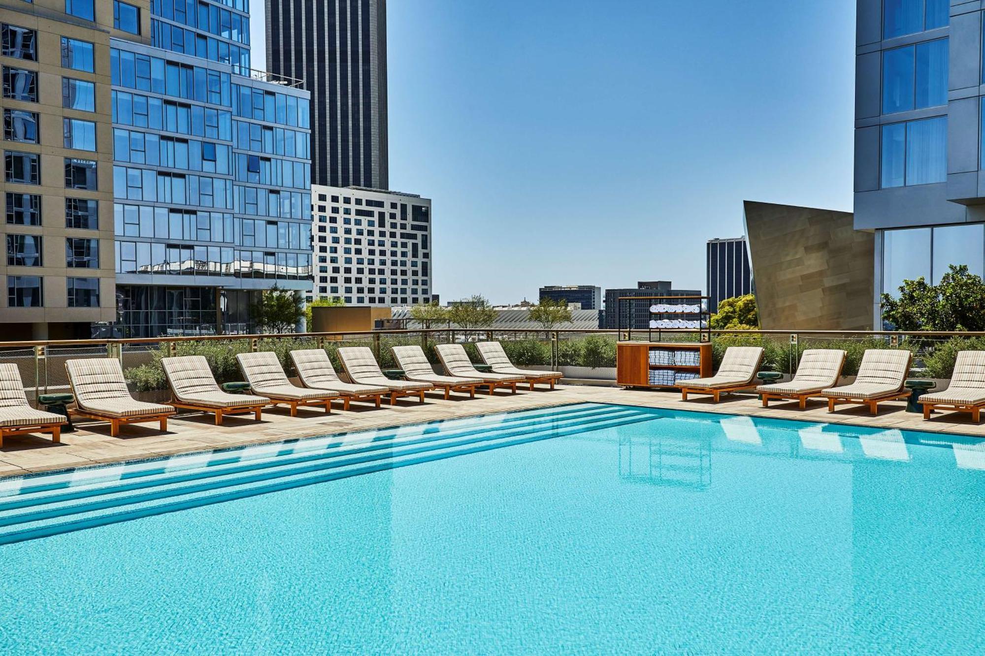 Hotel Conrad Angeles