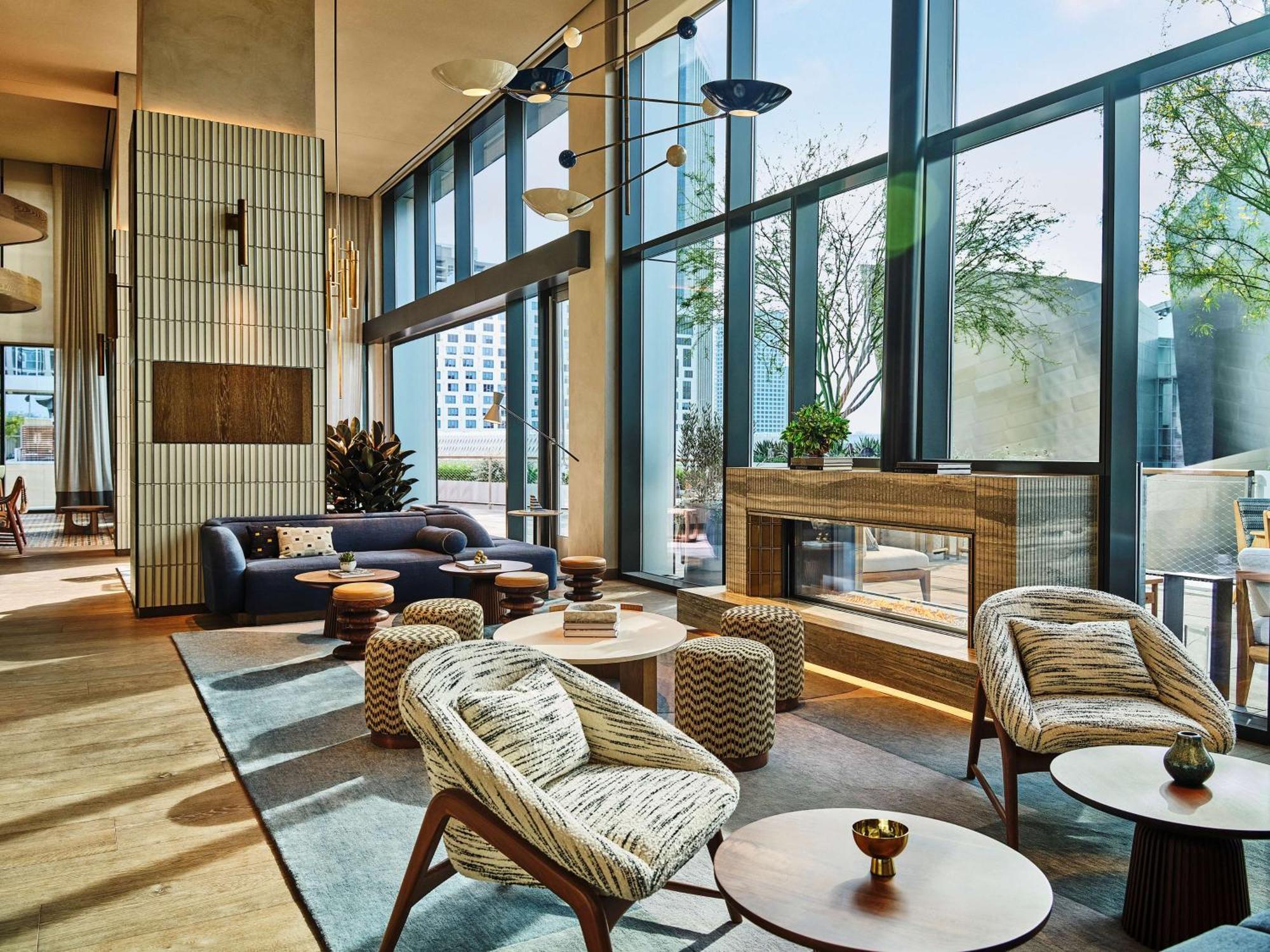Conrad Hotel 5*
